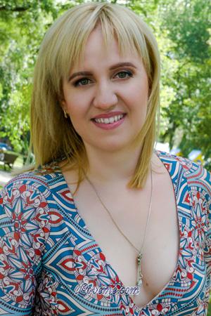 196436 - Katerina Alter: 38 - Ukraine