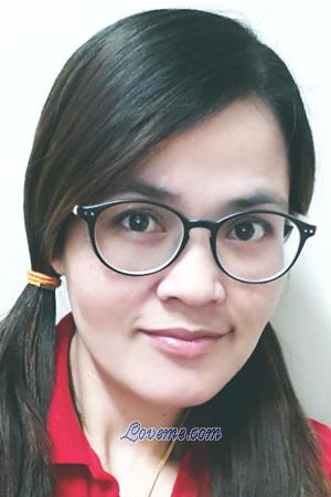 197772 - Yaowarak (Pui) Alter: 44 - Thailand