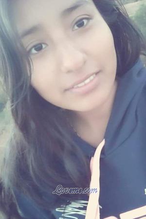 197886 - Lizeth Alter: 24 - Bolivia