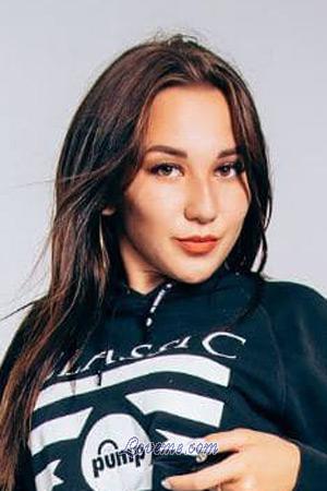 198131 - Elizaveta Alter: 25 - Ukraine