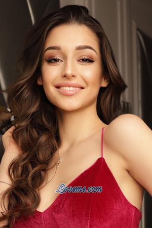 198865 - Diana Alter: 21 - Ukraine