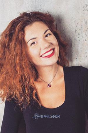 200106 - Sofia Alter: 32 - Russland