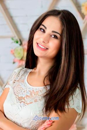 200138 - Marina Alter: 33 - Ukraine