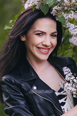 200969 - Nataliya Alter: 44 - Ukraine