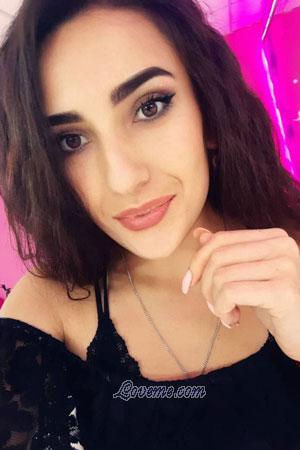 201710 - Anastasia Alter: 26 - Ukraine