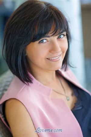 202010 - Julia Alter: 50 - Ukraine