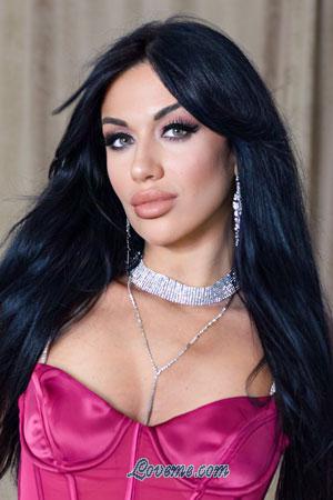 202496 - Yana Alter: 35 - Ukraine