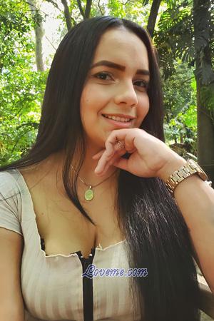 203123 - Yorichlei Alter: 25 - Kolumbien