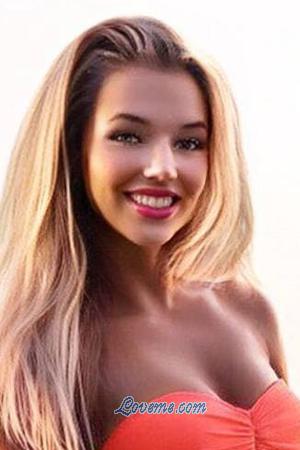 203270 - Kseniya Alter: 27 - Russland