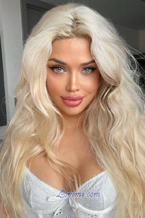 203277 - Elena Alter: 36 - Ukraine