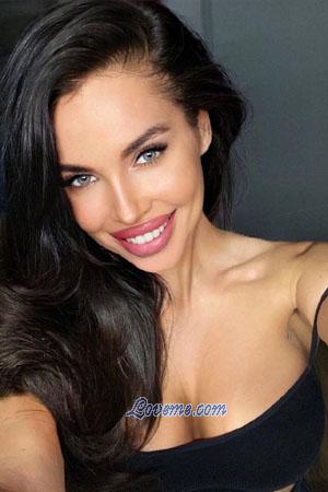 203282 - Alina Alter: 28 - Ukraine