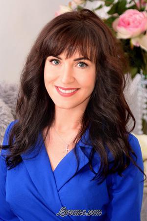 203356 - Alina Alter: 36 - Ukraine