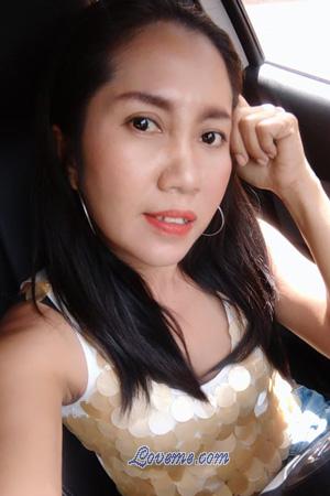 204221 - Narisara Alter: 47 - Thailand