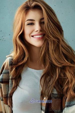 204486 - Yulia Alter: 33 - Ukraine