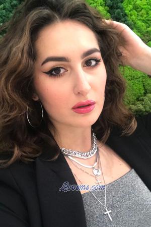 205342 - Karina Alter: 24 - Ukraine