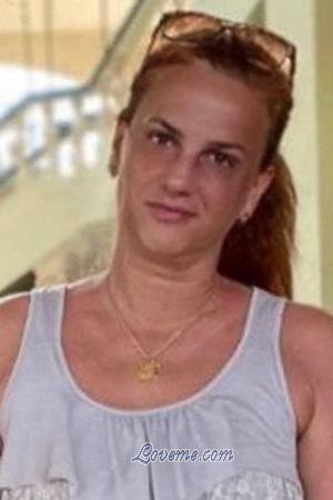 206083 - Anzhela Alter: 55 - Ukraine