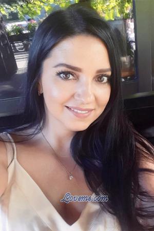 206461 - Oksana Alter: 43 - Ukraine