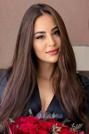 206583 - Yulia Alter: 27 - Russia