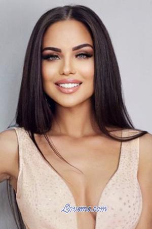 206813 - Anna Alter: 31 - Russia