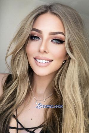 207135 - Vladislava Alter: 22 - Ukraine