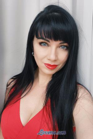 207575 - Julia Alter: 41 - Ukraine