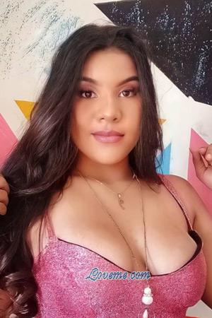 207594 - Yolis Alter: 24 - Kolumbien