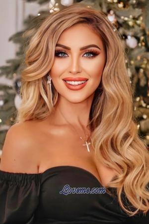 207829 - Julia Alter: 43 - Ukraine