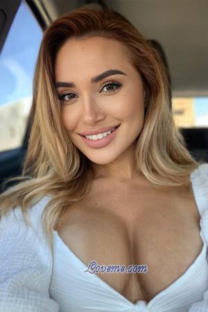 208050 - Karina Alter: 31 - Ukraine