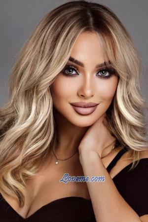 208116 - Nadezhda Alter: 27 - Lithuania