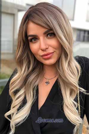 208120 - Anastasia Alter: 29 - Ukraine