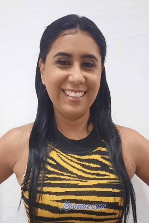 208296 - Yiceth Alter: 41 - Kolumbien