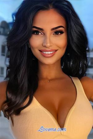 208836 - Uliana Alter: 32 - Russland