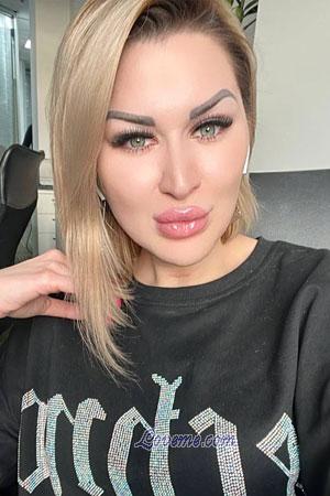 209123 - Irina Alter: 36 - Ukraine