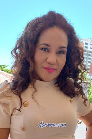 209975 - Ayasmiris Alter: 49 - Kolumbien