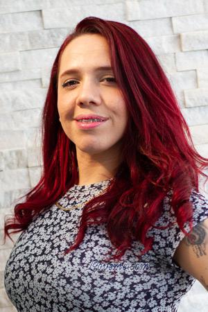 210300 - Salome Alter: 32 - Kolumbien