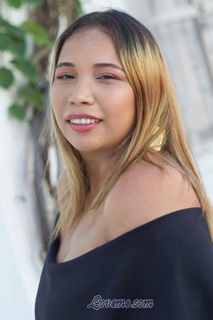 210304 - Yesica Alter: 34 - Kolumbien