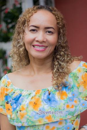 210749 - Glesis Alter: 47 - Kolumbien