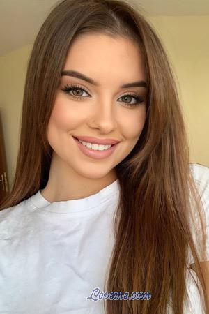 211216 - Yuliia Alter: 26 - Bulgarien