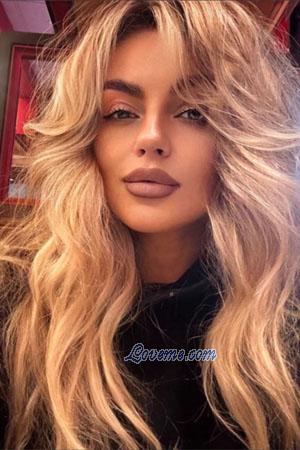 211293 - Inga Alter: 37 - Frankreich