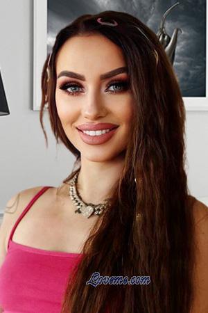 211328 - Anastasiia Alter: 25 - Ukraine