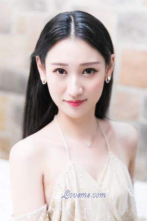 211396 - Una Alter: 32 - China