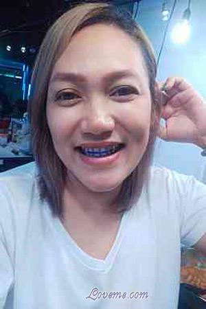 211513 - Jiraporn Alter: 43 - Thailand