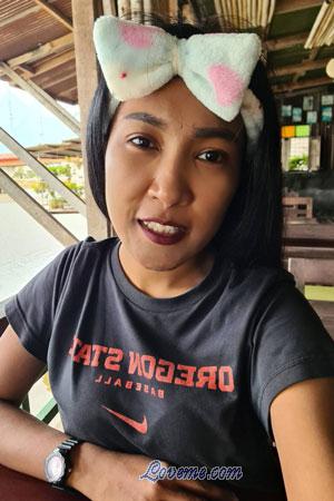 211657 - Plyfah Alter: 36 - Thailand