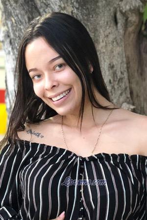 212017 - Jicella Alter: 26 - Kolumbien