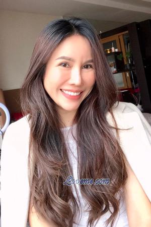 Ladies of Takeo Province