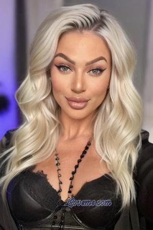 213114 - Anna Alter: 37 - Ukraine