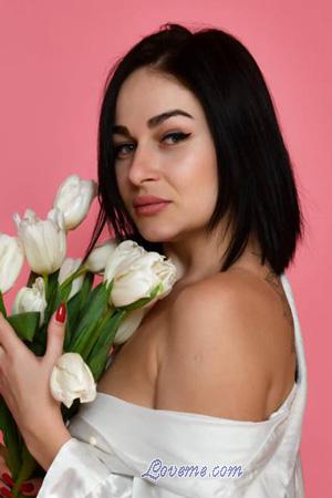 213322 - Dariia Alter: 33 - Ukraine