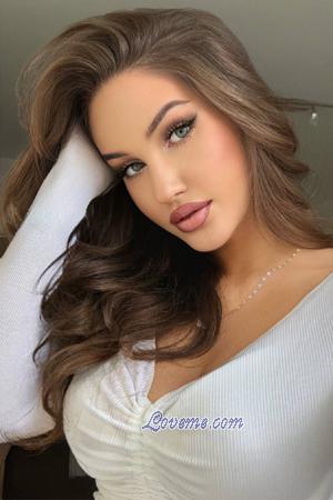 213485 - Yelyzaveta Alter: 23 - Ukraine