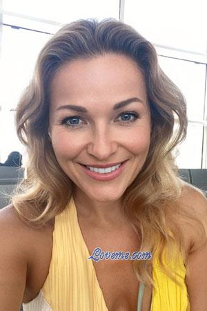 213712 - Larisa Alter: 49 - Ukraine