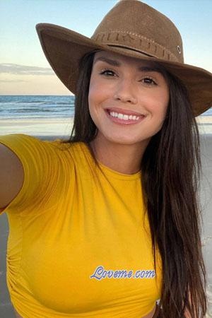 213805 - Julia Alter: 31 - Brazil